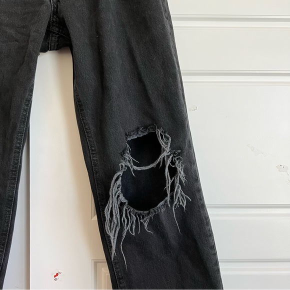 Free People Maggie Mid Rise Black Distressed Jeans - Picture 2 of 6
